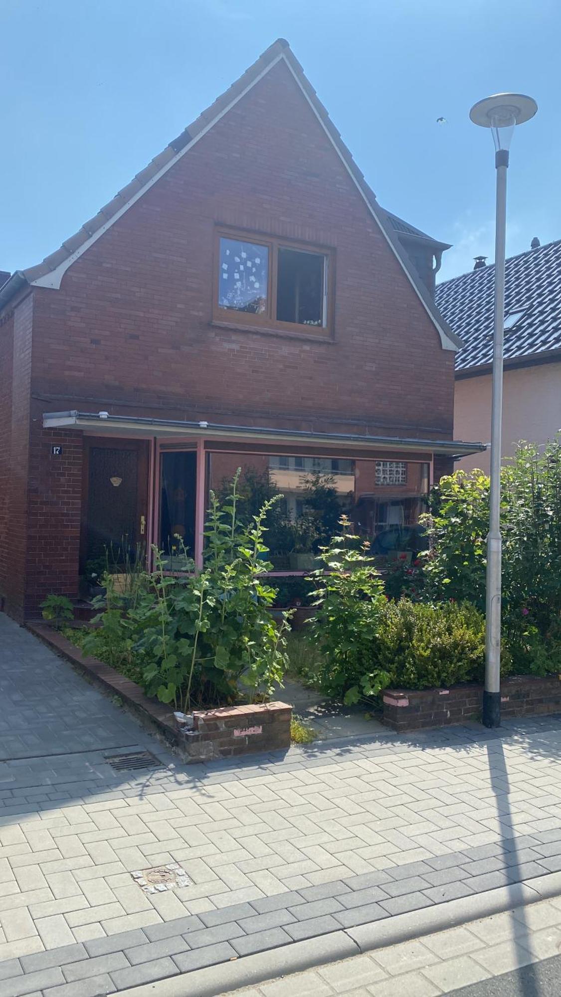 Privartzimmer 'Ausfahrt Freihalten' Husum  Exterior foto
