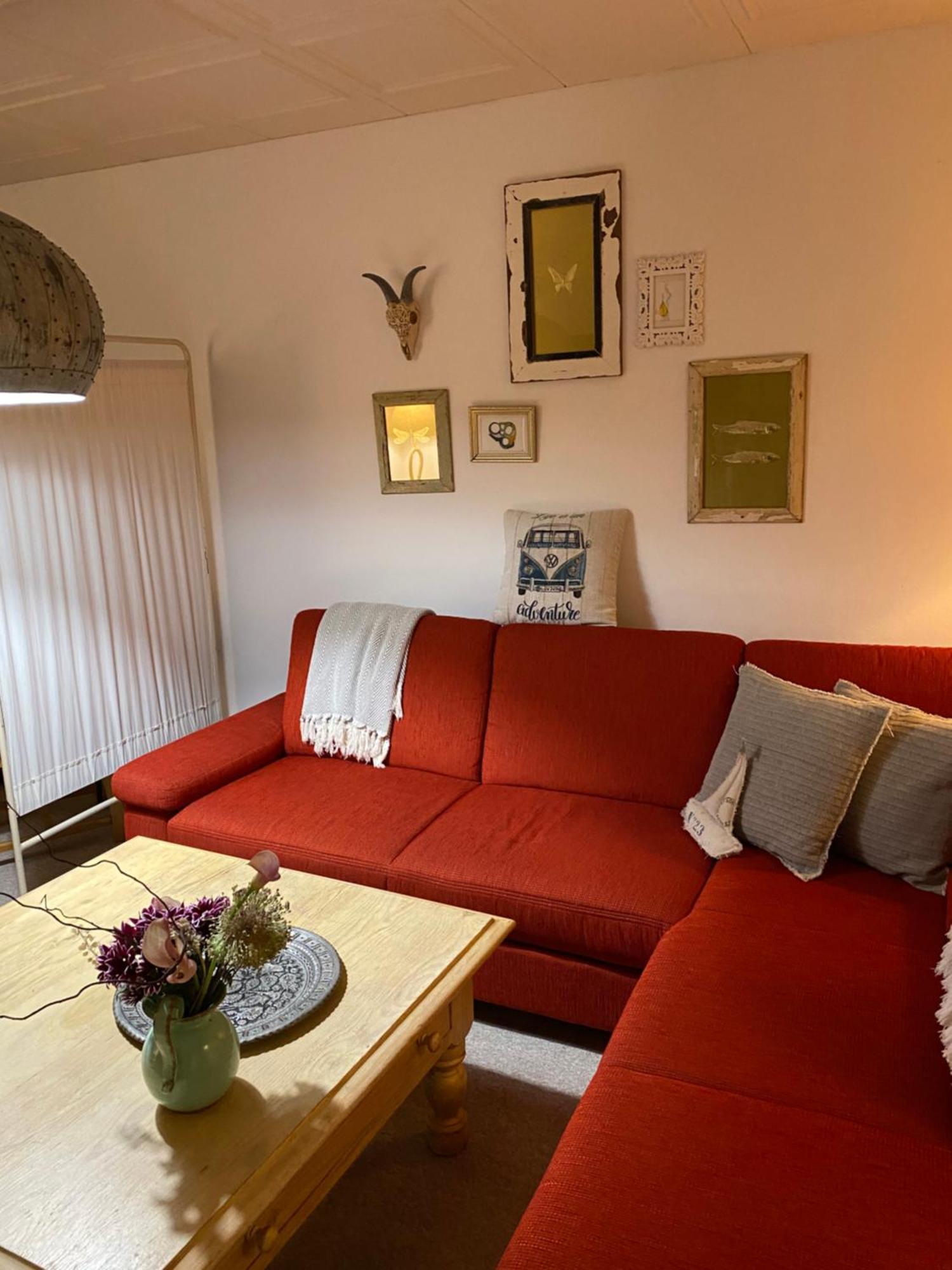 Privartzimmer 'Ausfahrt Freihalten' Husum  Exterior foto