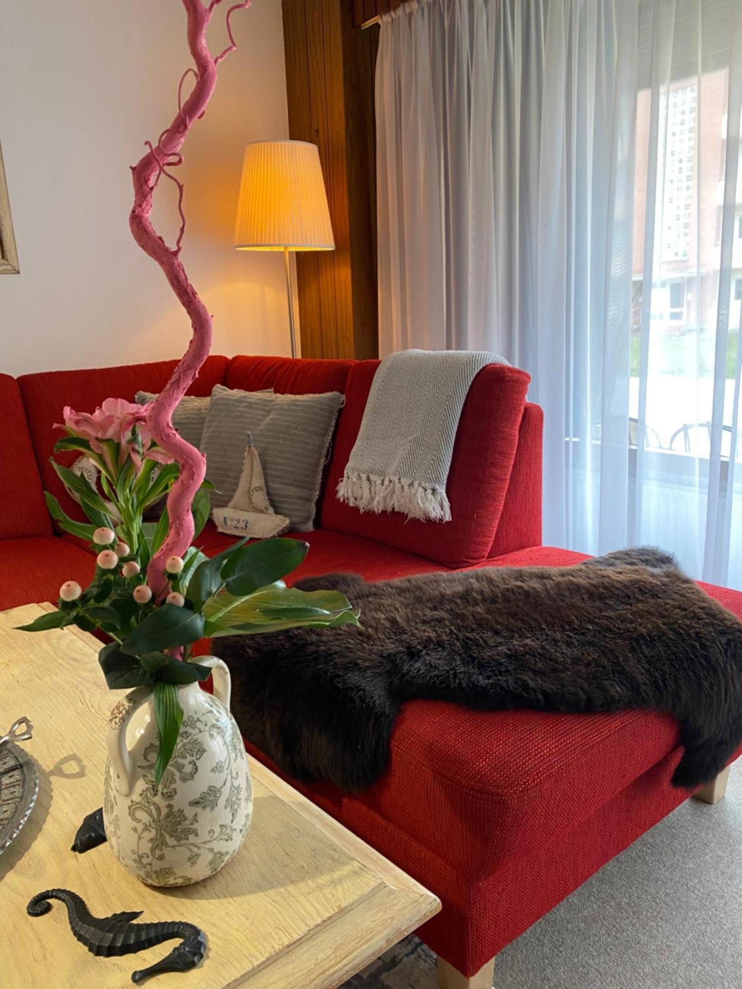 Privartzimmer 'Ausfahrt Freihalten' Husum  Exterior foto